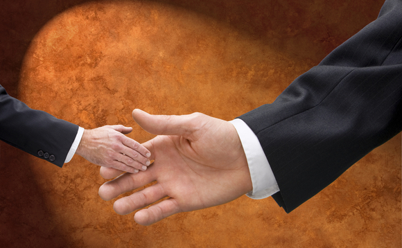 big-or-small-business-handshake