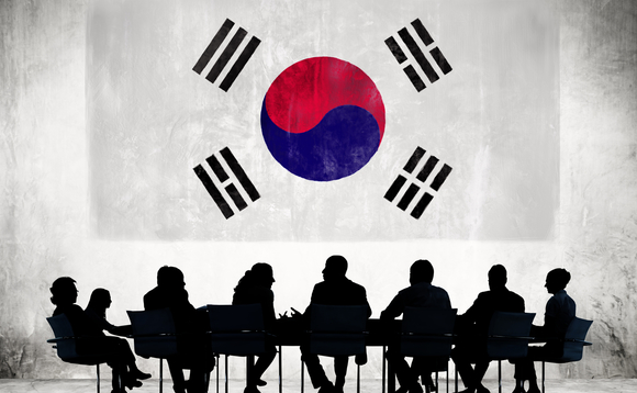 business-people-national-flag-korea business-people-national-flag-korea