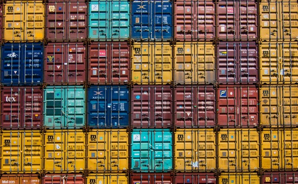 logistics-shipping-container logistics-shipping-container