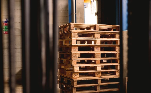 warehouse-logistics-pallet-2 warehouse-logistics-pallet-2
