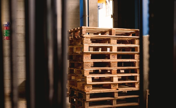 warehouse-logistics-pallet-2