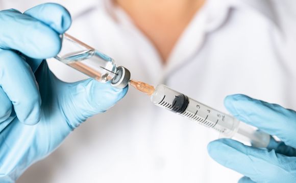 drug-therapy-needle-syringe