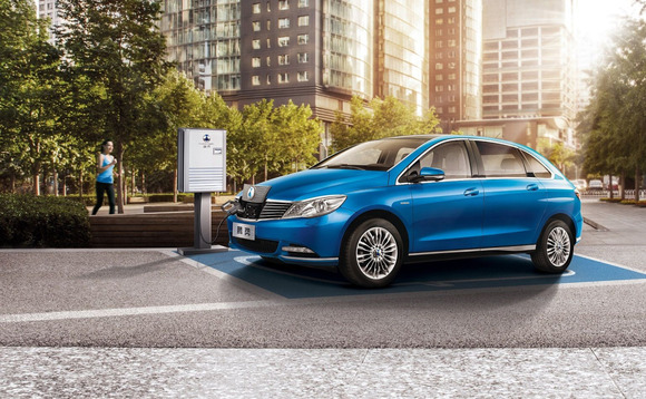 electric-vehicle-charging-station electric-vehicle-charging-station