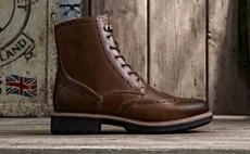 clarks-shoe-boot