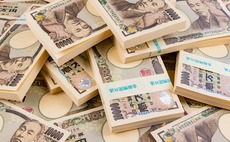 yen-japan-notes-stack