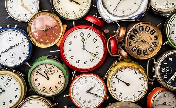 clocks-alarm-time-deadline