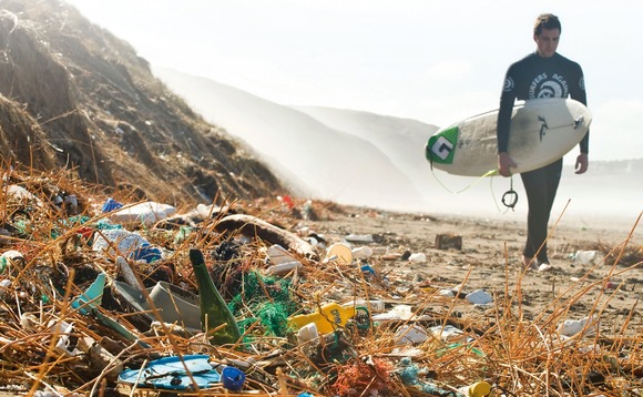 pollution-ocean-beach