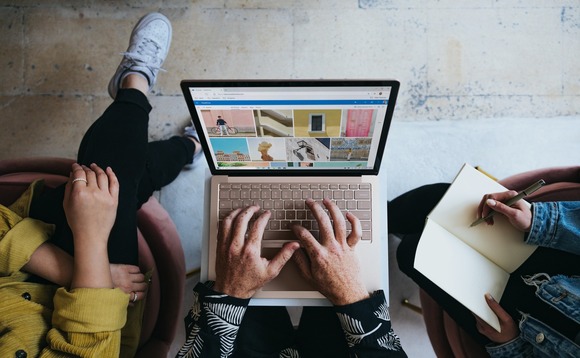 internet-computer-laptop-software-office-meeting internet-computer-laptop-software-office-meeting