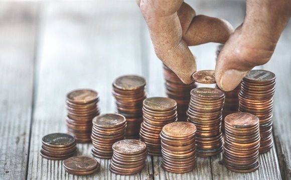 money-coins-pile-counting money-coins-pile-counting