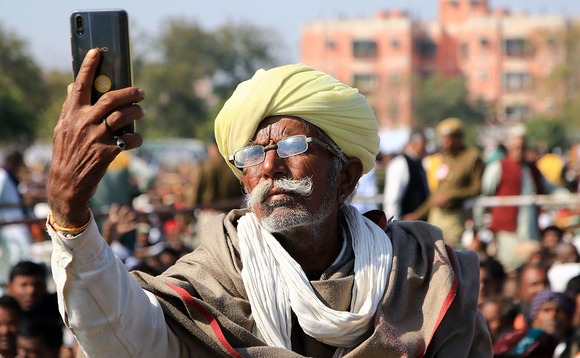 india-mobile-smart-phone india-mobile-smart-phone