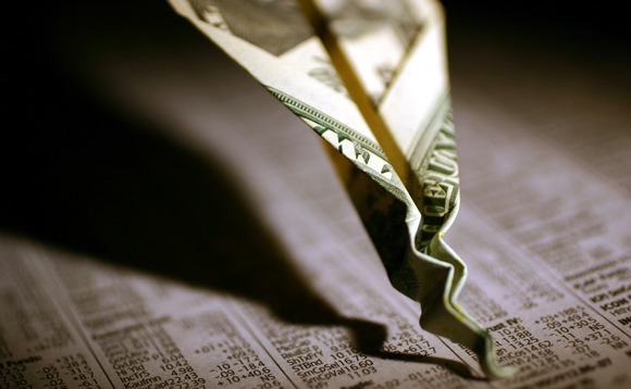 money-slow-slump-plane-dollar-crash money-slow-slump-plane-dollar-crash