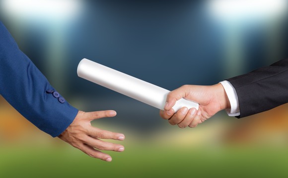 baton-race-handover-transition-01 baton-race-handover-transition-01
