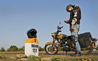 motorbike-india-man-mobile-phone