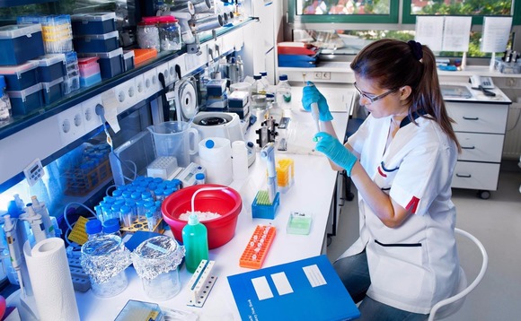 lab-medical-test lab-medical-test