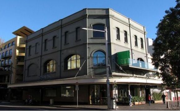 kinselas-hotel-darlinghurst-sydney kinselas-hotel-darlinghurst-sydney