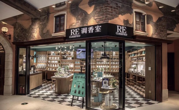 reclassified-perfume-2 reclassified-perfume-2