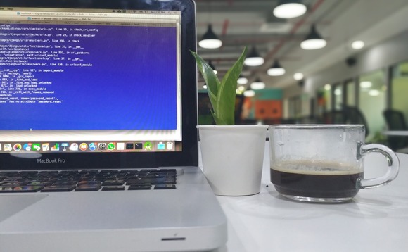 computer-laptop-office-india computer-laptop-office-india