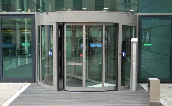 door door