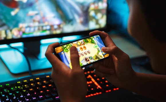 mobile-game-gaming