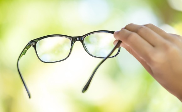 eye-glasses-01 eye-glasses-01