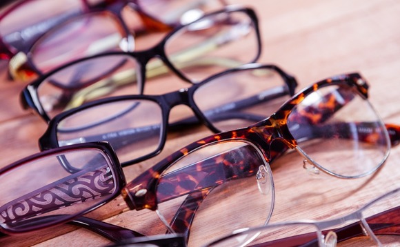 eye-glasses eye-glasses