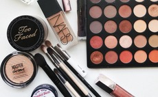 cosmetics-makeup-beauty-3