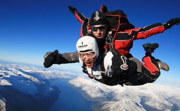 skydive-tourist skydive-tourist