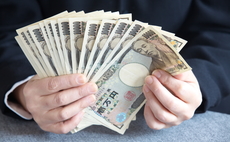 japanese-yen-currency-notes