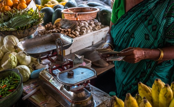 vegetables-weighing-scale