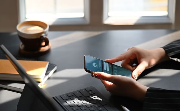 mobile-digital-bank-banking mobile-digital-bank-banking