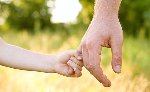 parent-child-hands-spinout-family parent-child-hands-spinout-family